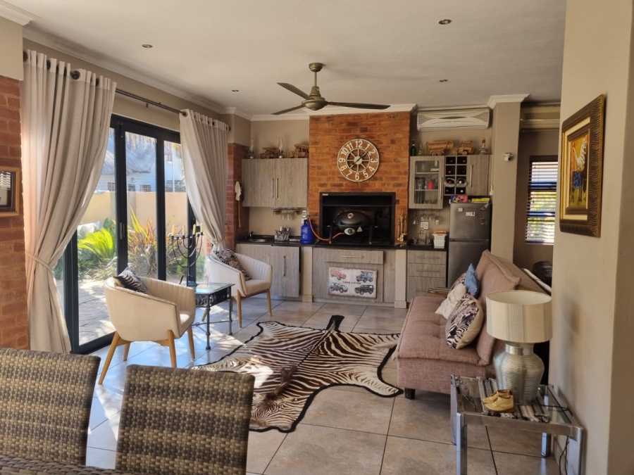 4 Bedroom Property for Sale in Melodie North West